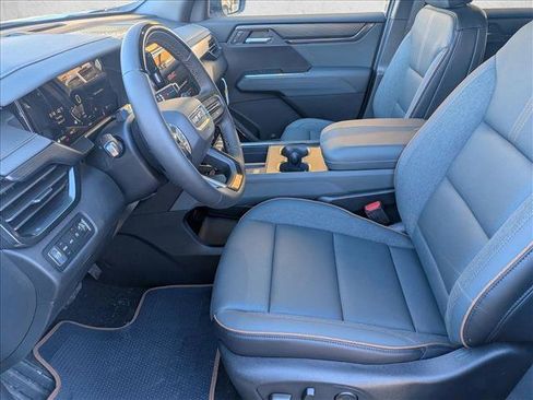 New 2026 GMC Acadia AT4 w/ Super Cruise Package image 4