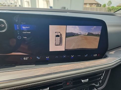 Used 2025 Chevrolet Tahoe Z71 w/ Z71 Off-Road Package image 34