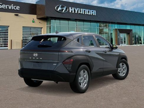 New 2026 Hyundai Kona SE image 4