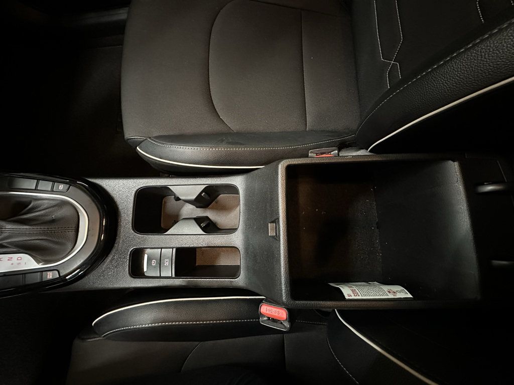 Used 2023 Kia Forte GT-Line w/ GT-Line Technology Package FWD image 30