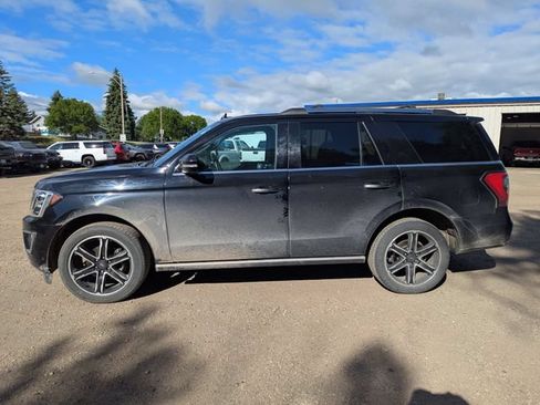 Used 2020 Ford Expedition Limited w/ Special Edition Package AWD/4WD image 21