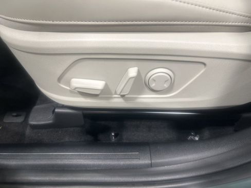 New 2025 Kia Sorento EX image 10