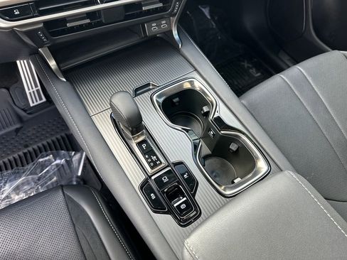 Used 2023 Lexus RX 500h F Sport w/ Accessory Package (Z1) image 23