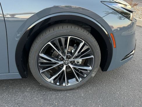 New 2026 Toyota Prius XLE image 7