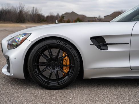 Used 2018 Mercedes-Benz AMG GT R image 26