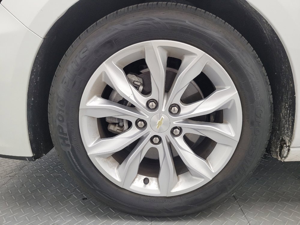 Used 2022 Chevrolet Malibu LT FWD image 31