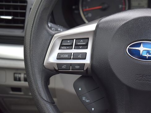 Used 2015 Subaru Forester 2.5i Premium w/ All-Weather Package AWD/4WD image 16