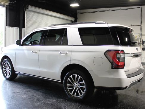 Used 2018 Ford Expedition Limited w/ Driver Assistance Package RWD image 5