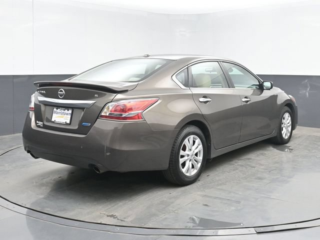 Used 2014 Nissan Altima 2.5 S w/ Sport Value Package FWD image 14
