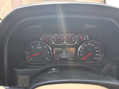 Used 2015 GMC Sierra 2500 SLE AWD/4WD image 17