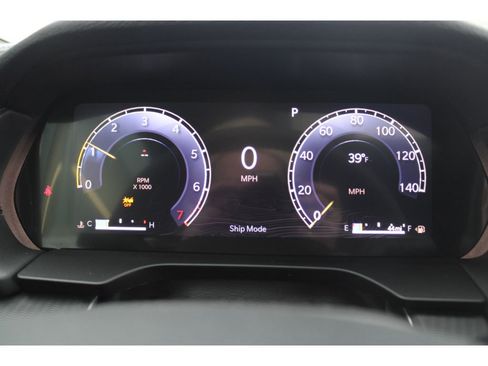 New 2025 Jeep Grand Cherokee L Altitude image 16