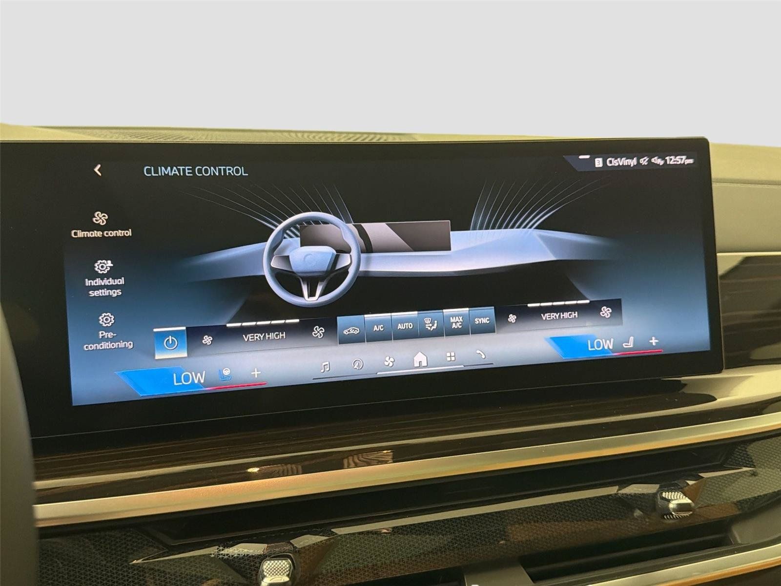 New 2026 BMW X5 xDrive50e AWD/4WD image 14