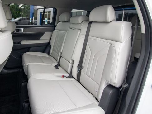 Used 2026 Hyundai Santa Fe SEL FWD image 10