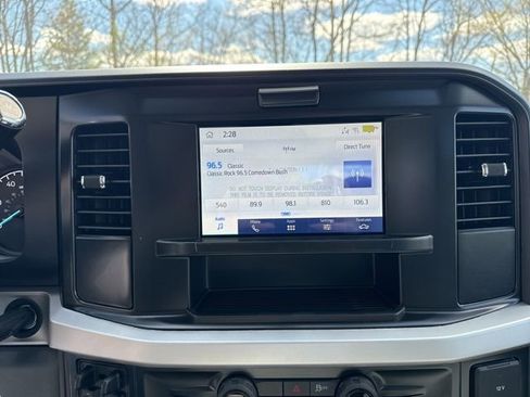 New 2026 Ford F250 XL w/ XL Chrome Package AWD/4WD image 15