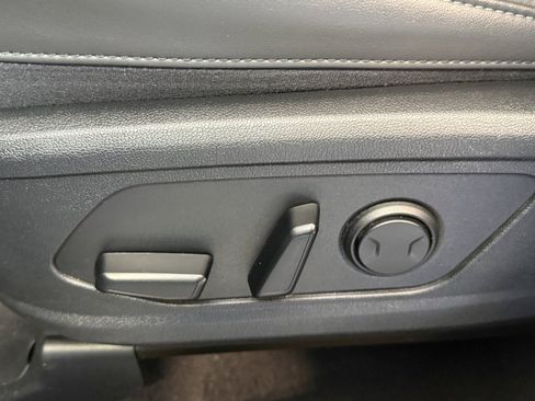 Used 2024 Kia Sorento S FWD image 20