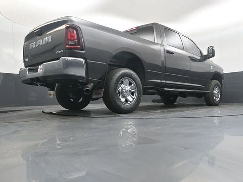 New 2026 RAM 2500 Tradesman AWD/4WD image 39