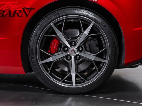 Used 2022 Chevrolet Corvette Stingray Premium Cpe w/ Z51 Performance Package RWD image 22