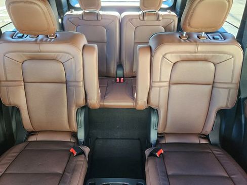 New 2026 Lincoln Aviator Reserve w/ Luxury Package image 14
