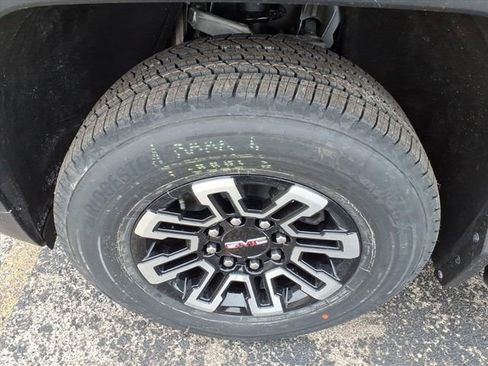 New 2026 GMC Sierra EV Elevation image 13