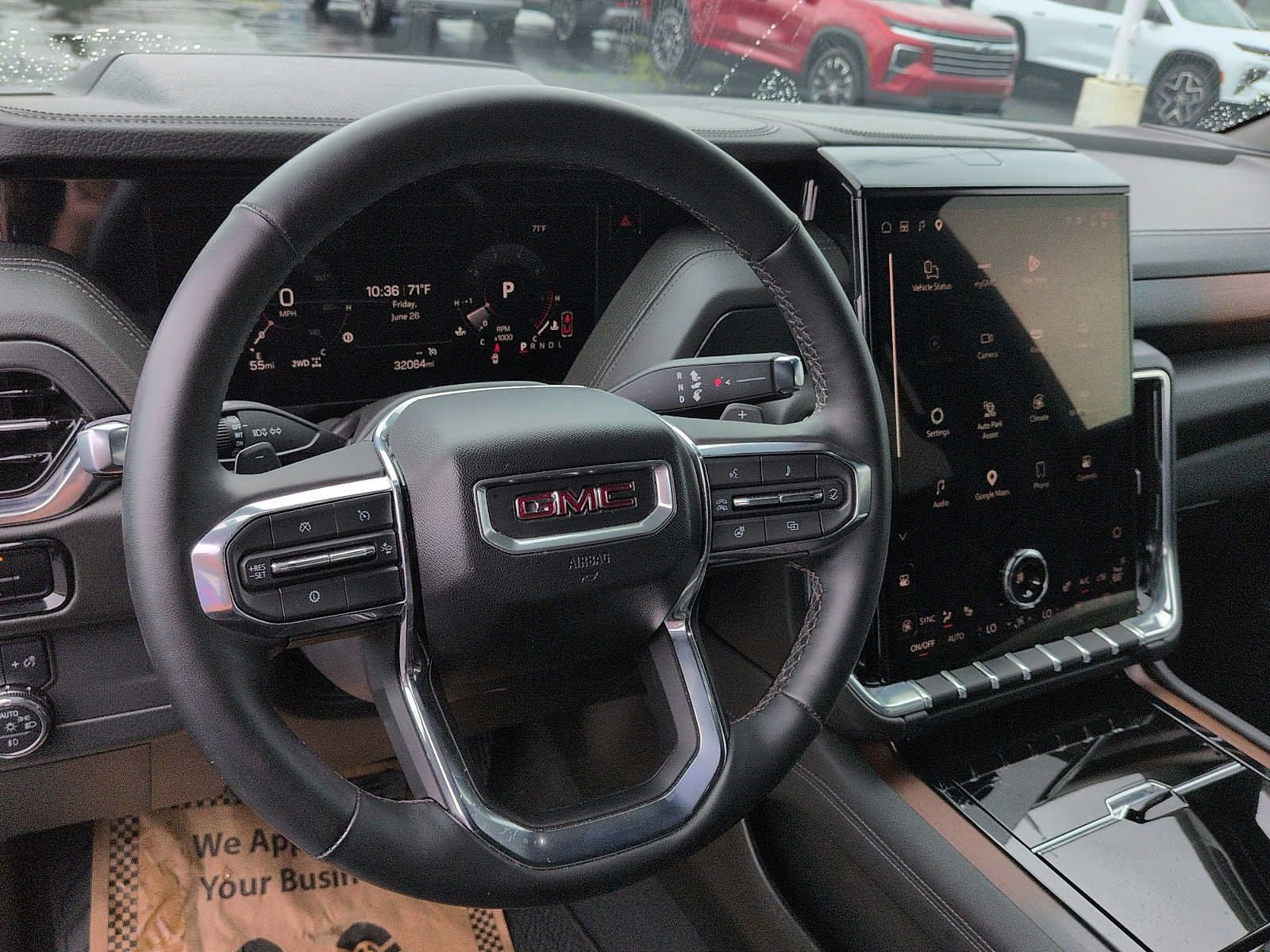 Used 2025 GMC Yukon XL Denali AWD/4WD image 13
