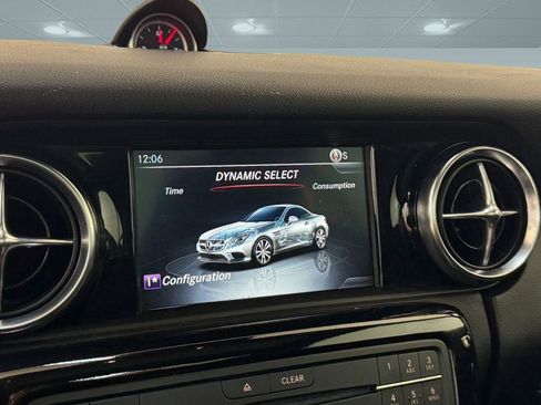 Used 2017 Mercedes-Benz SLC 300 image 28