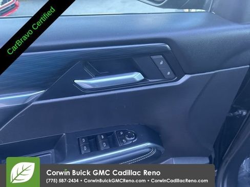Certified 2025 GMC Acadia Elevation AWD/4WD image 14
