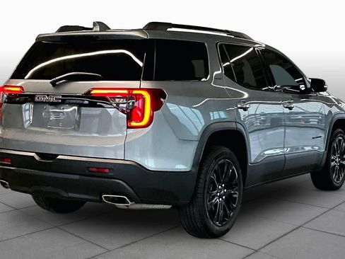 Used 2023 GMC Acadia SLE w/ Driver Convenience Package FWD image 13