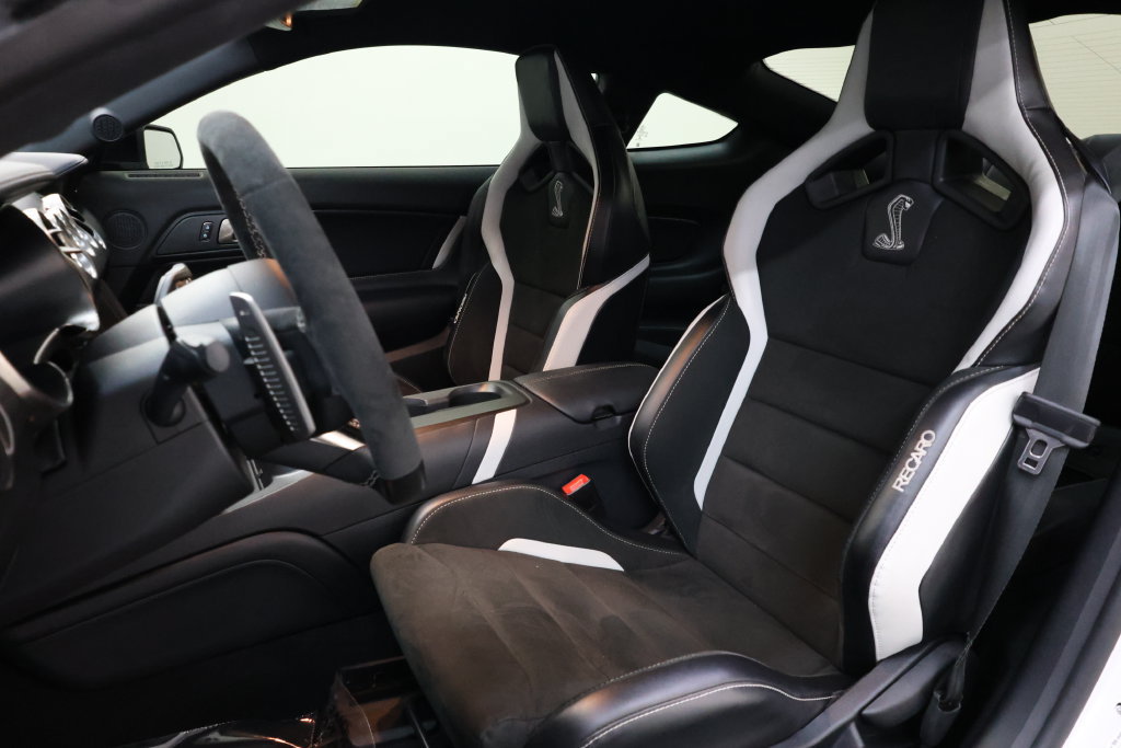Used 2021 Ford Mustang Shelby GT500 w/ Technology Package RWD image 80