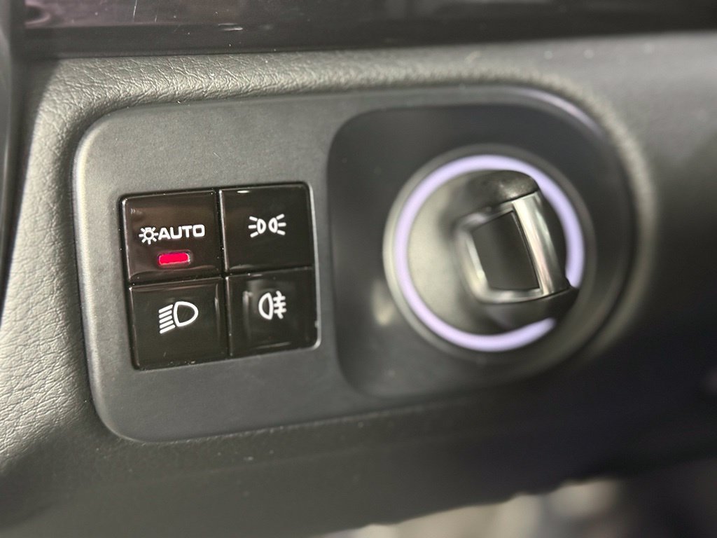Used 2021 Porsche Cayenne S AWD/4WD image 19