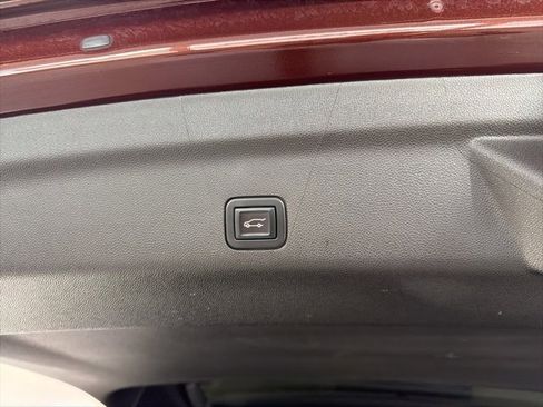 Used 2022 Chevrolet Tahoe High Country image 25