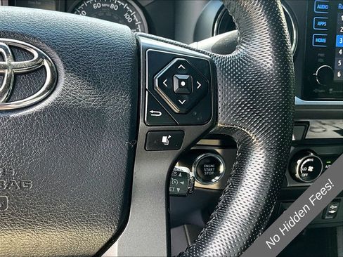 Used 2016 Toyota Tacoma TRD Off-Road w/ Towing Package AWD/4WD image 13