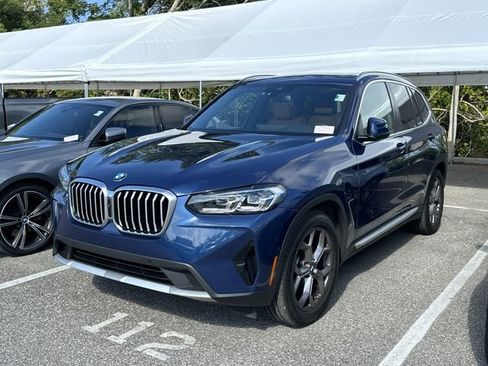 Certified 2023 BMW X3 sDrive30i w/ Premium Package image 3