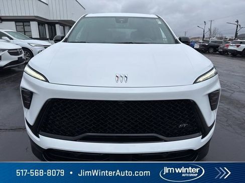 Used 2025 Buick Enclave Sport Touring image 5