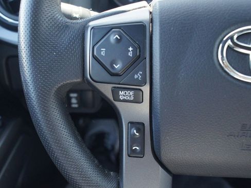 Used 2023 Toyota Tacoma TRD Off-Road AWD/4WD image 8