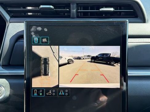 New 2026 GMC Terrain Elevation w/ Elevation Premium Package AWD/4WD image 20