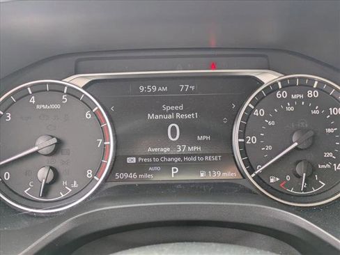 Used 2023 Nissan Rogue SV image 10