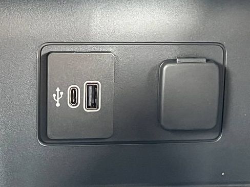 New 2026 Ford Explorer Active w/ Active Comfort Package AWD/4WD image 30