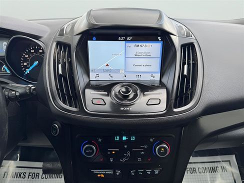 Used 2019 Ford Escape Titanium w/ U9j03 - Titanium Tow Package image 18