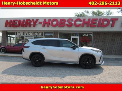 Used 2024 Toyota Highlander XSE