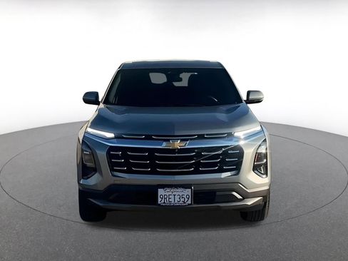 Used 2025 Chevrolet Equinox LT image 4