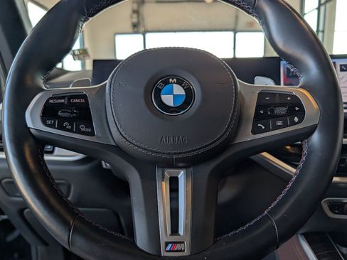 Used 2025 BMW X5 M60i AWD/4WD image 20