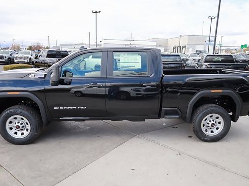 New 2026 GMC Sierra 3500 Pro image 3