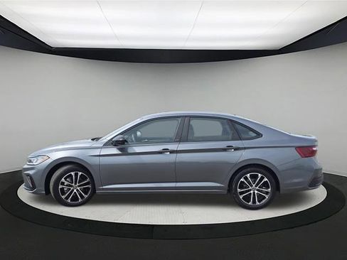 New 2026 Volkswagen Jetta Sport FWD image 4