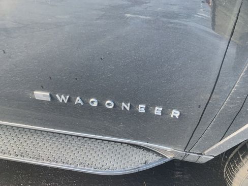 Used 2022 Jeep Wagoneer Series II w/ Premium Group I image 6