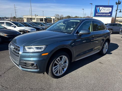 Used 2018 Audi Q5 Prestige image 3