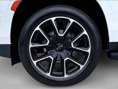 Used 2022 Chevrolet Tahoe RST w/ Luxury Package RWD image 10