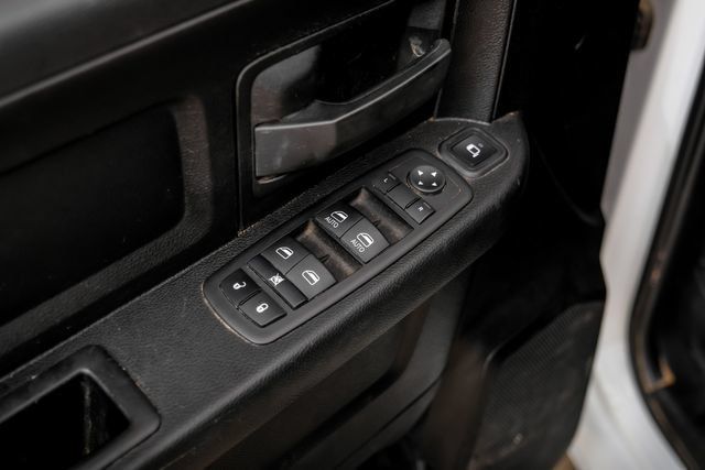 Used 2024 RAM 3500 Tradesman w/ Chrome Appearance Group AWD/4WD image 51