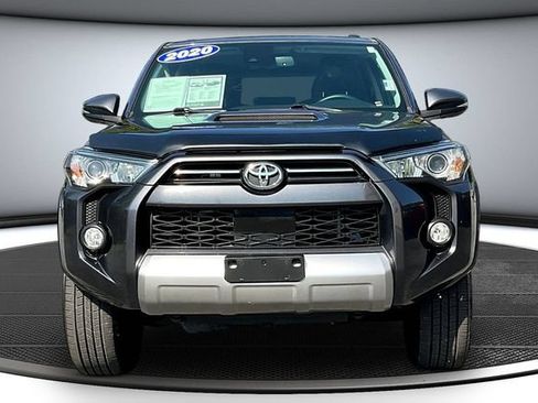 Used 2020 Toyota 4Runner TRD Off-Road Premium w/ Moonroof Package AWD/4WD image 2