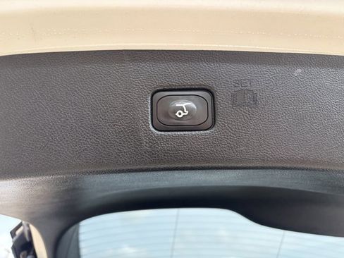 Certified 2024 Ford Edge ST-Line image 19