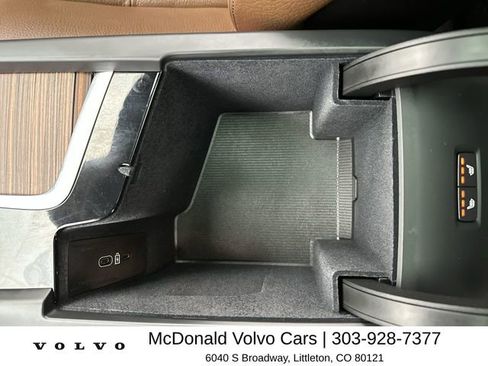 Certified 2023 Volvo XC60 B5 Plus w/ Climate Package AWD/4WD image 21